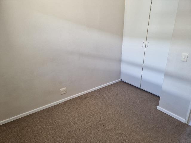 To Let 2 Bedroom Property for Rent in Sunnydale Western Cape